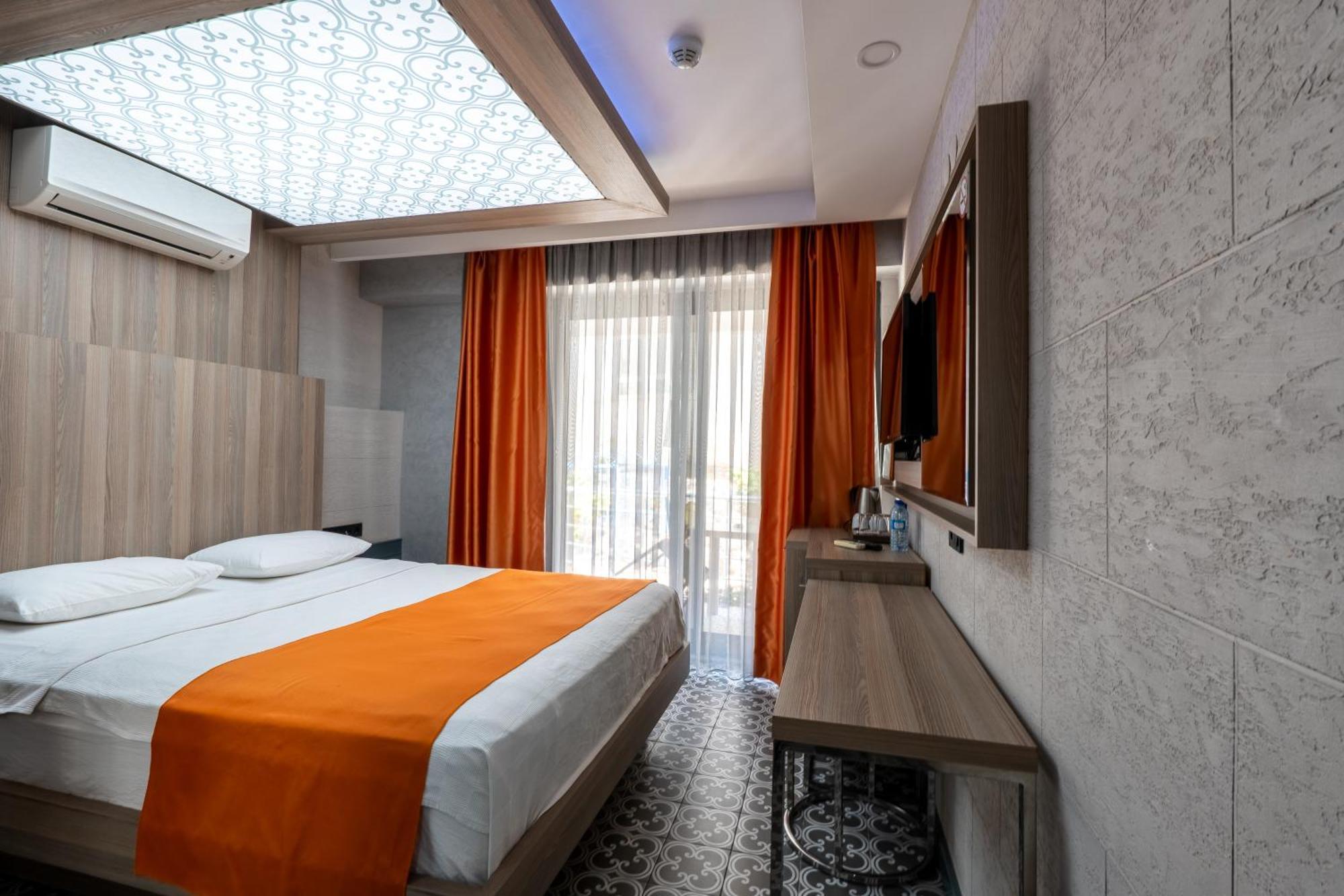 Erdem City Hotel Kaş Esterno foto