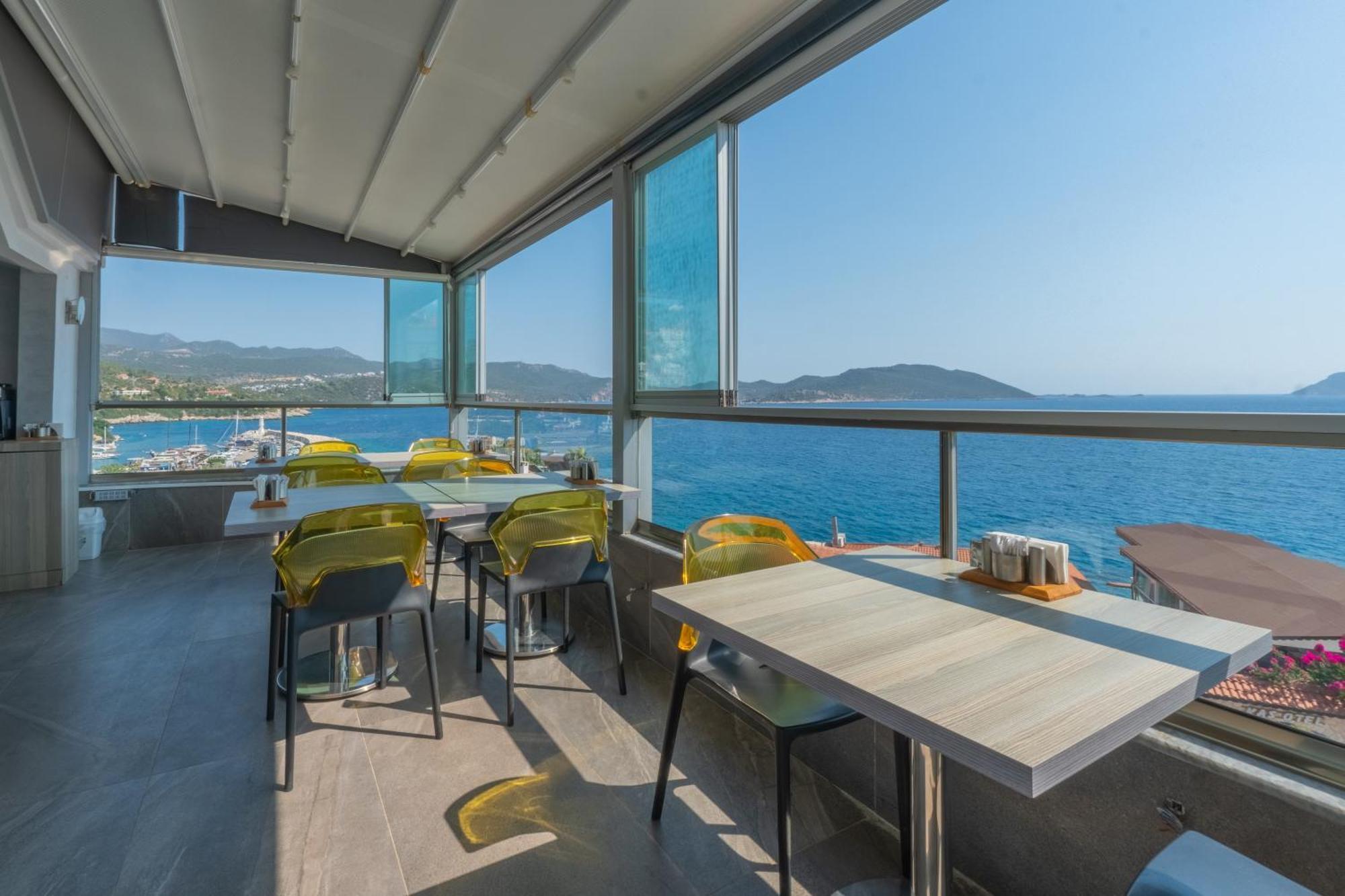 Erdem City Hotel Kaş Esterno foto