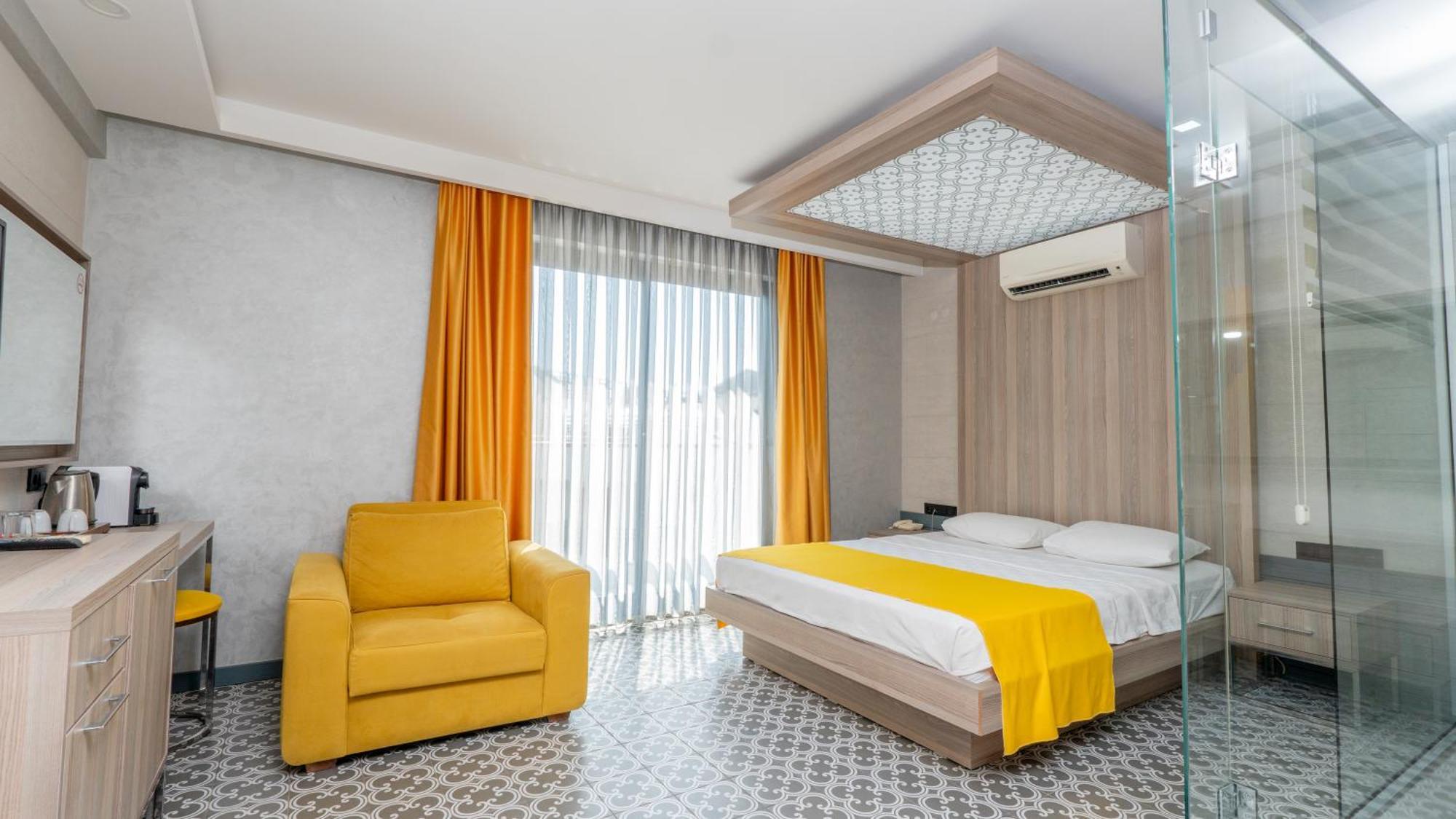 Erdem City Hotel Kaş Esterno foto