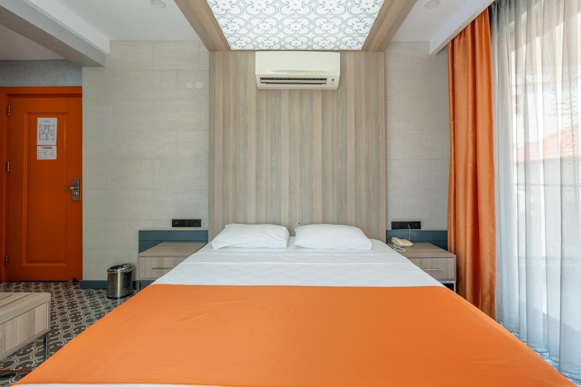 Erdem City Hotel Kaş Esterno foto