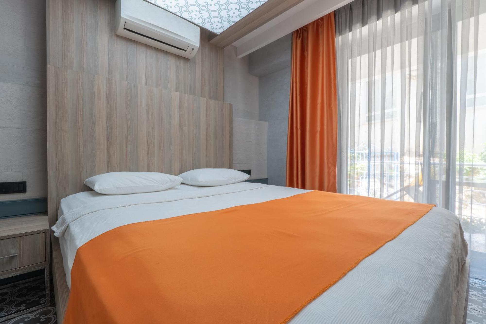 Erdem City Hotel Kaş Esterno foto