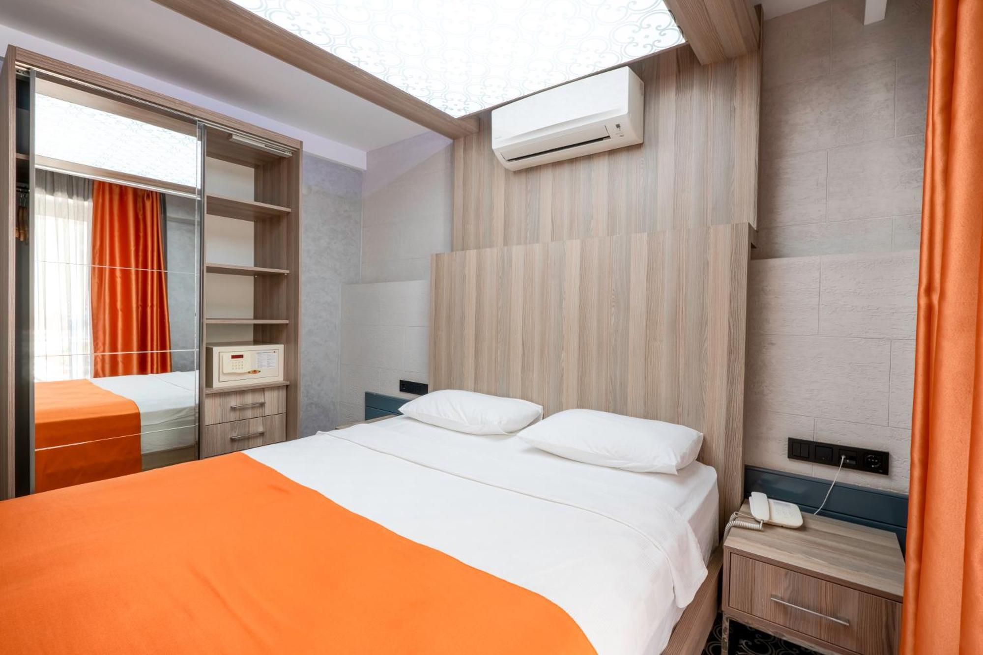 Erdem City Hotel Kaş Esterno foto