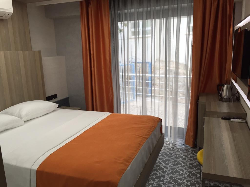 Erdem City Hotel Kaş Esterno foto