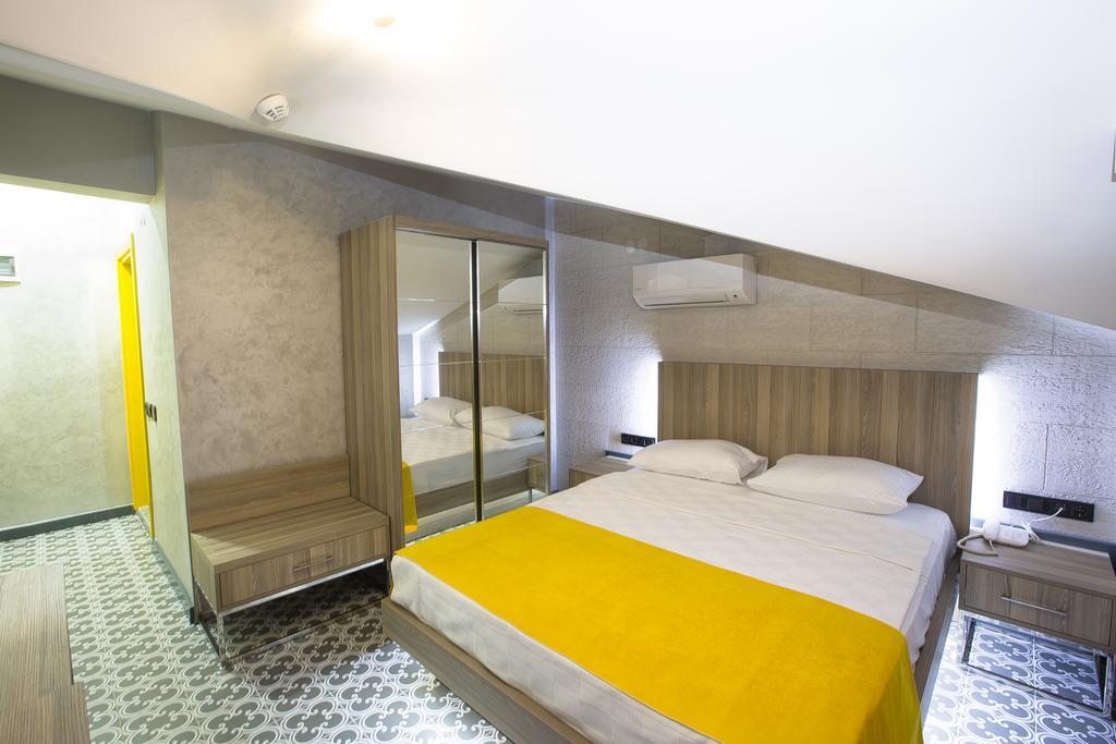 Erdem City Hotel Kaş Esterno foto